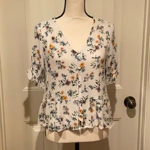Lucky brand (size S) ivory w/ flowers top